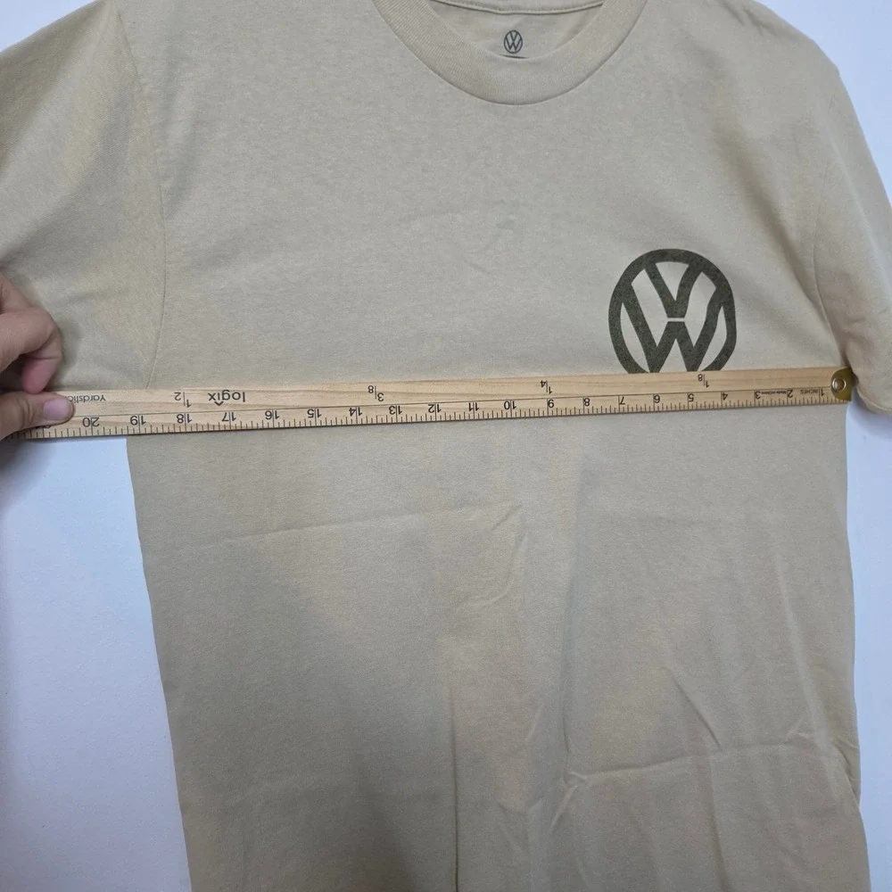 Volkswagen Save Gas Beetle Graphic T-Shirt Mens Medium Tan Khaki Cotton